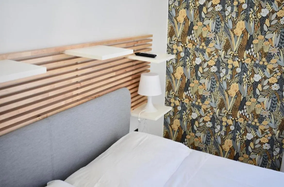 Accece Home Avola